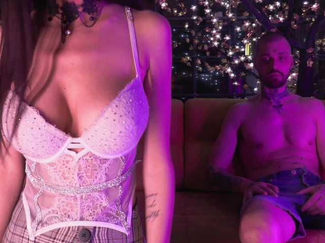 Sikimiki500's BongaCams show and profile