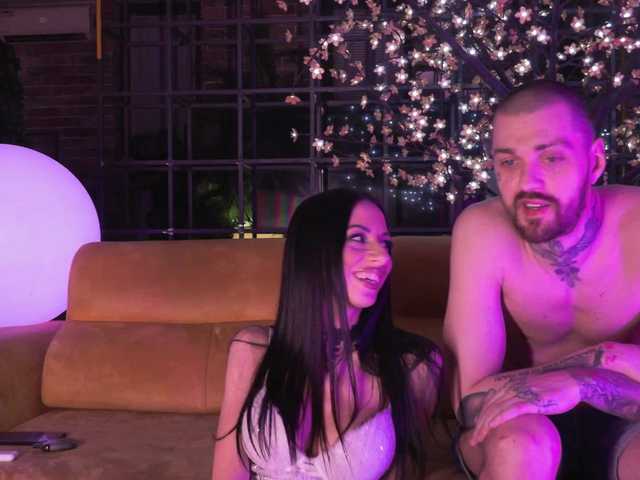 Sikimiki500's BongaCams show and profile