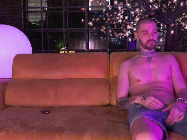 RocketRabbits webcam