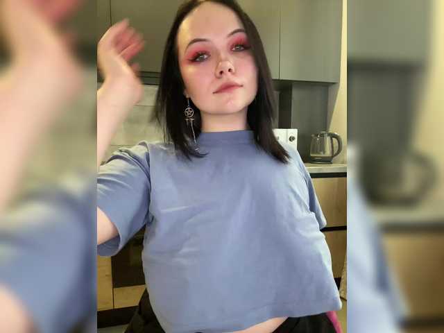 A1ka's BongaCams show and profile