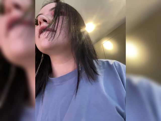 A1ka's BongaCams show and profile