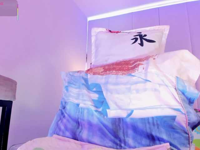 Krystin1's BongaCams show and profile