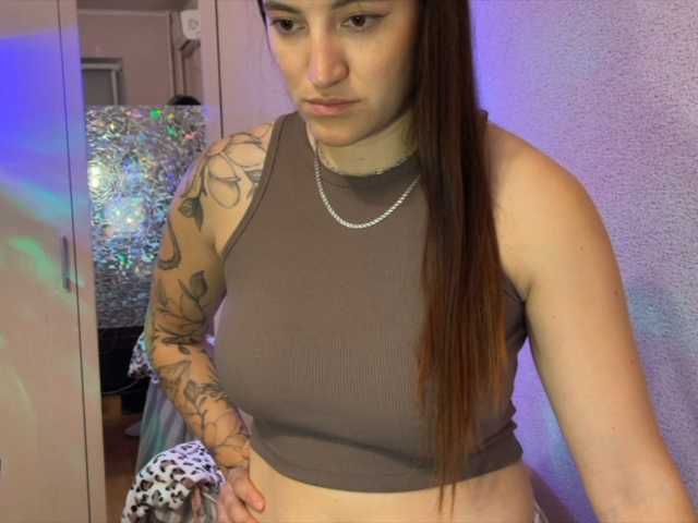 Katrinmiss's BongaCams show and profile