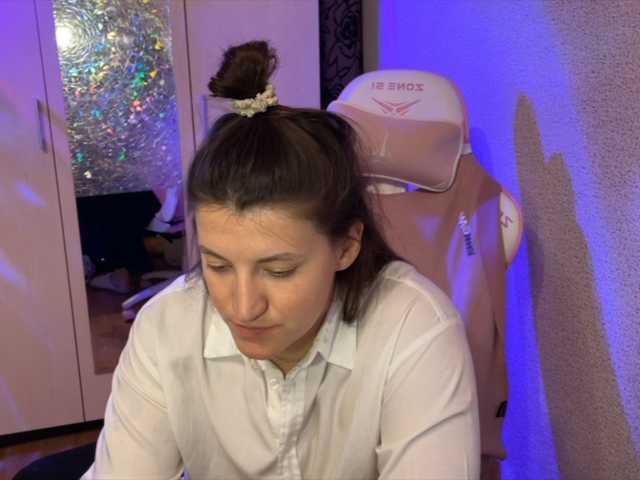 Katrinmiss's BongaCams show and profile