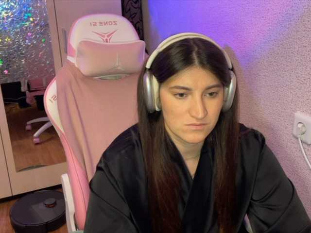 Katrinmiss's BongaCams show and profile