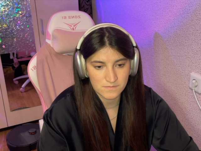 Katrinmiss's BongaCams show and profile