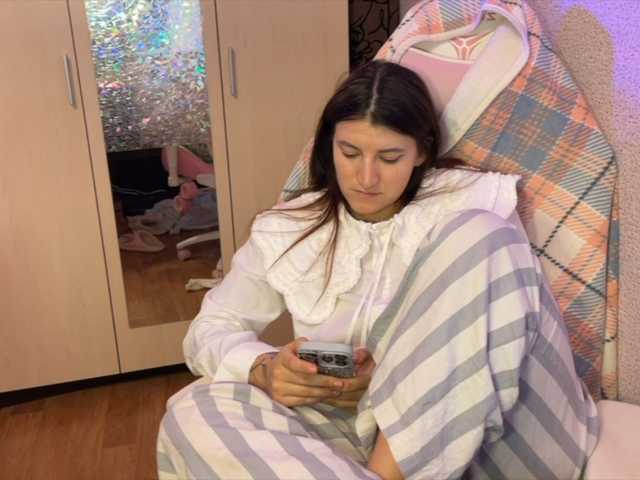 Katrinmiss's BongaCams show and profile