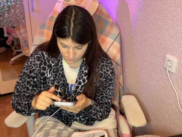 Katrinmiss's BongaCams show and profile