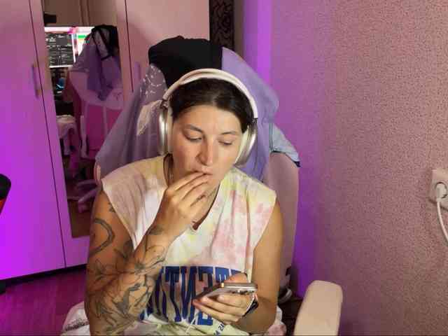 Katrinmiss webcam