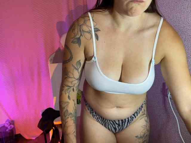 Katrinmiss bongacams