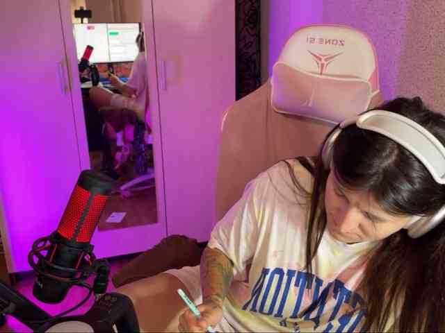 Katrinmiss webcam