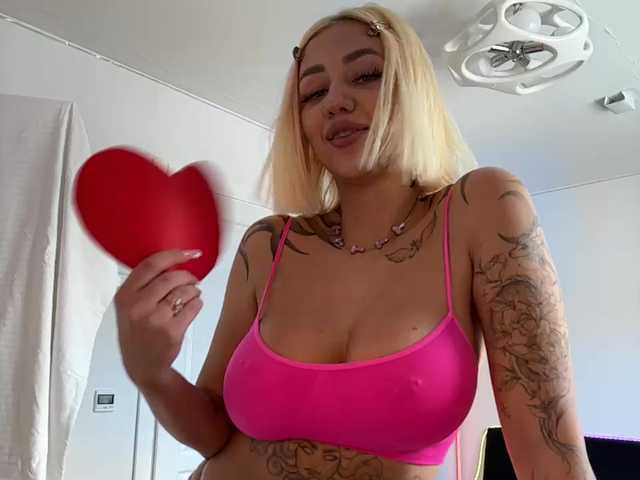 -AmazingBlonde- from BongaCams is Freechat