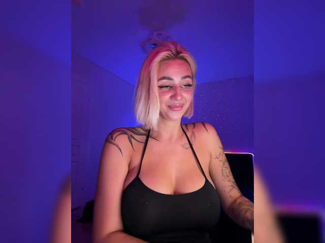 celca -AmazingBlonde-