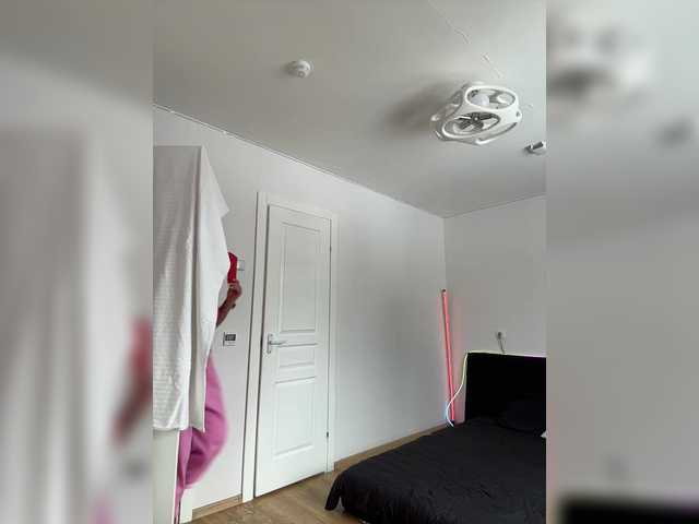 -AmazingBlonde- from BongaCams is Freechat