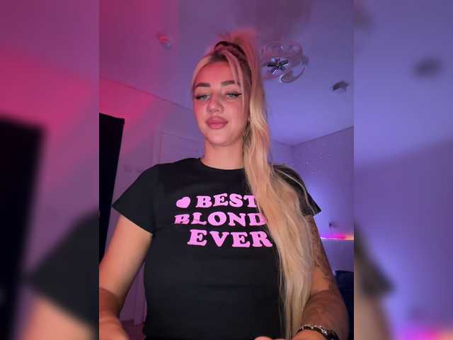 видео -AmazingBlonde-