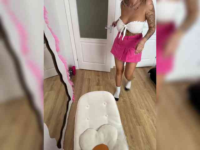 -AmazingBlonde- webcam