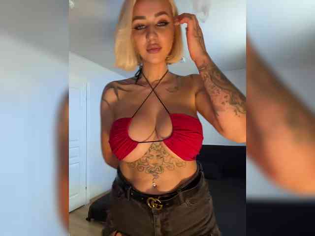 -AmazingBlonde- webcam