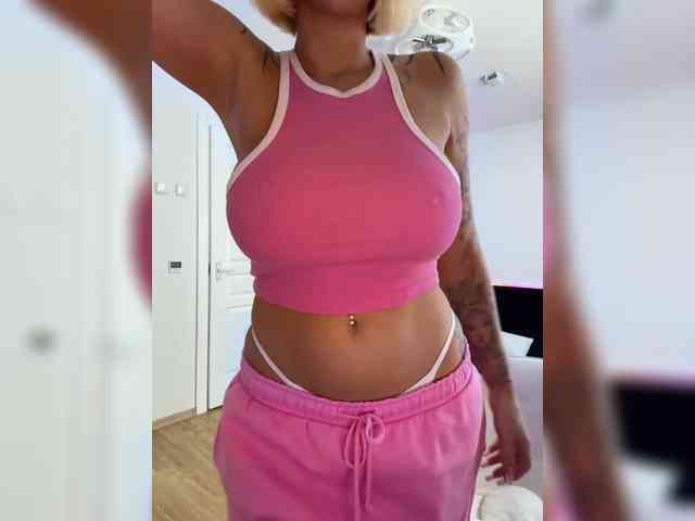 -AmazingBlonde- webcam