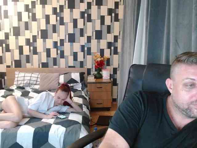 SwitchDomCouple webcam