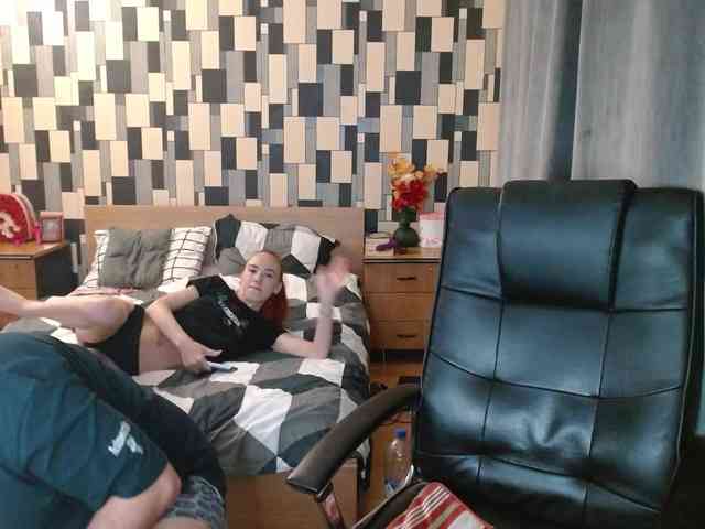 SwitchDomCouple webcam