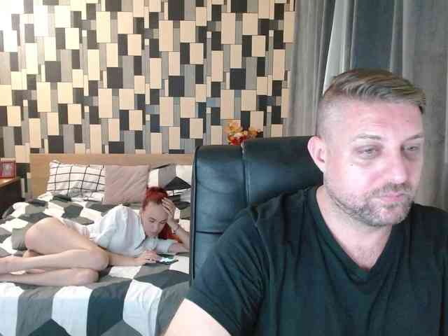 SwitchDomCouple webcam