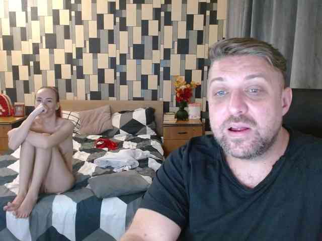 SwitchDomCouple webcam