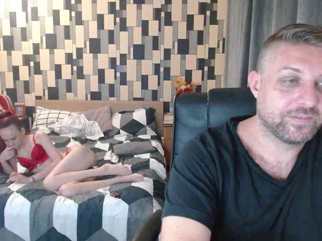 SwitchDomCouple webcam