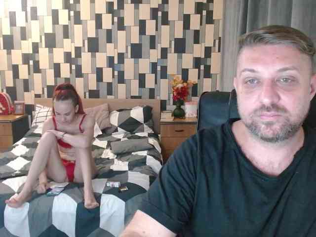 SwitchDomCouple webcam