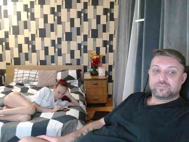 SwitchDomCouple webcam