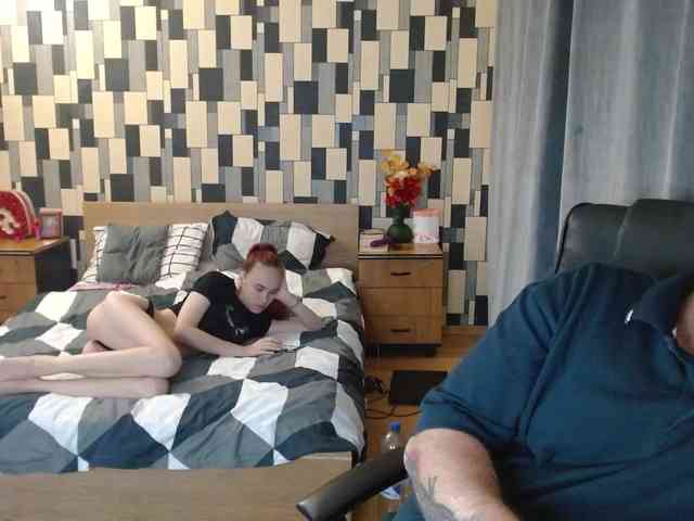 SwitchDomCouple webcam