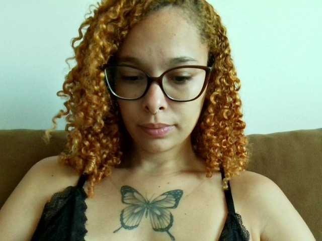 lizza-monroe's BongaCams show and profile