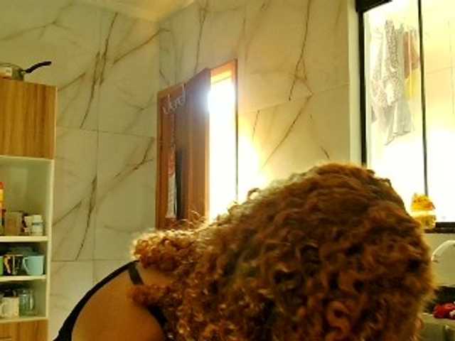 lizza-monroe's BongaCams show and profile