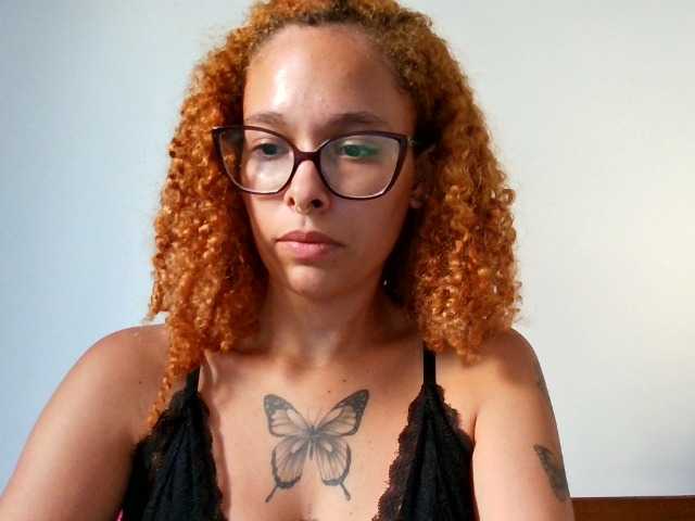 lizza-monroe's BongaCams show and profile