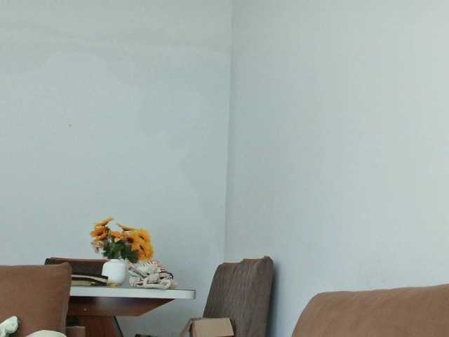 lizza-monroe's BongaCams show and profile