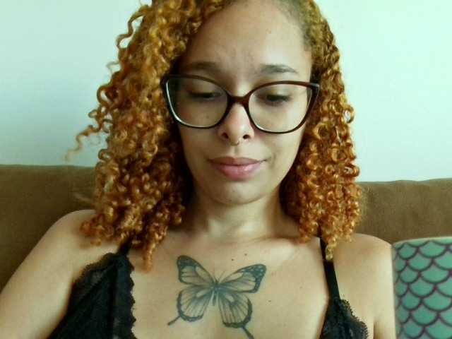 lizza-monroe's BongaCams show and profile