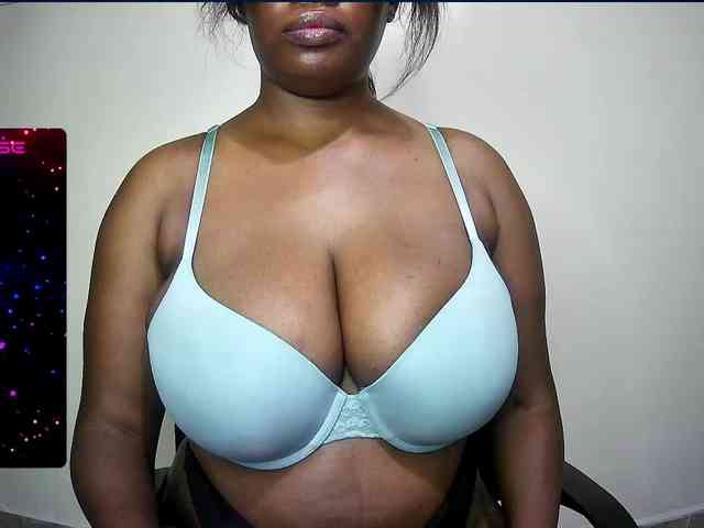 Sweetblack30 Live Webcam on BongaCams