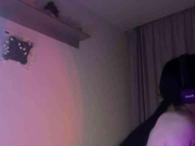 NieRiona webcam