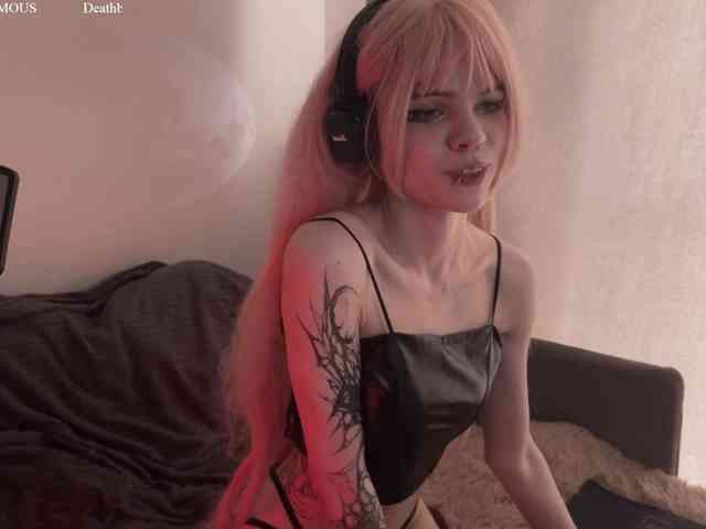 rionaakira Live Webcam on BongaCams