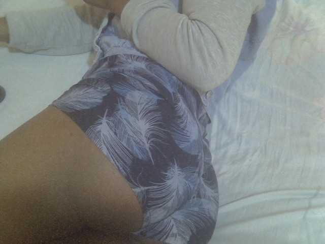 Tashabea's BongaCams show and profile