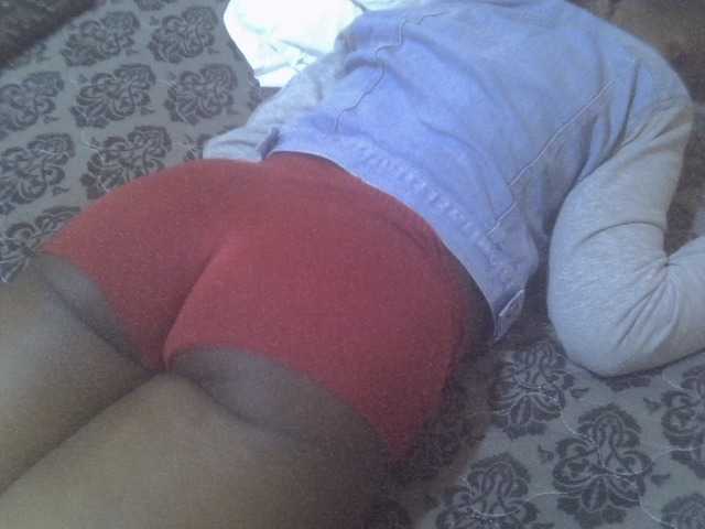 Tashabea's BongaCams show and profile