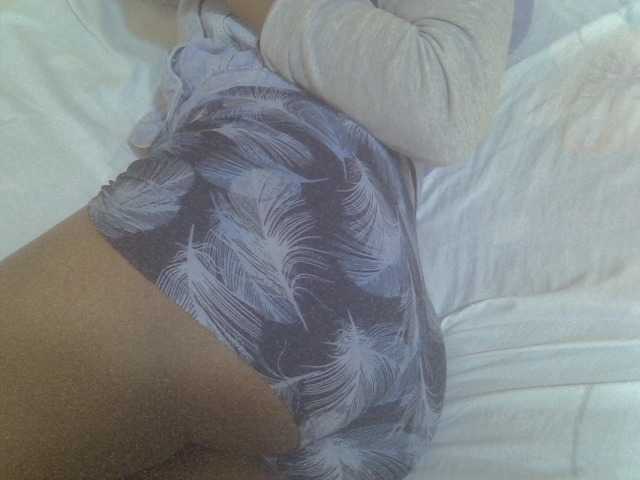 Tashabea's BongaCams show and profile