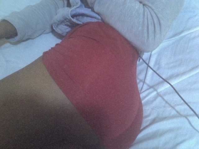 Tashabea's BongaCams show and profile