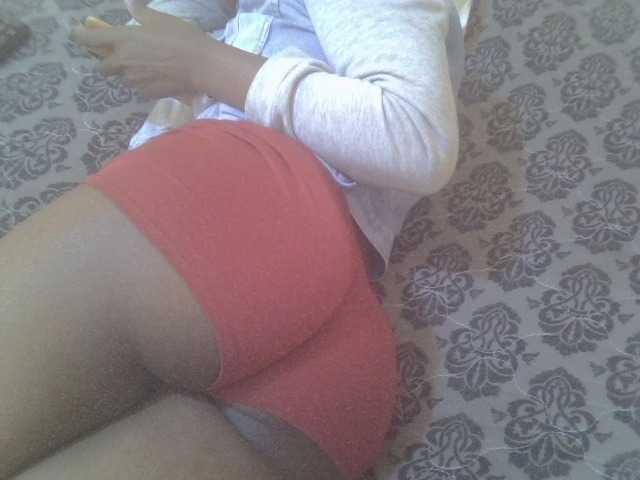 Tashabea's BongaCams show and profile