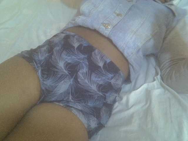 Tashabea's BongaCams show and profile