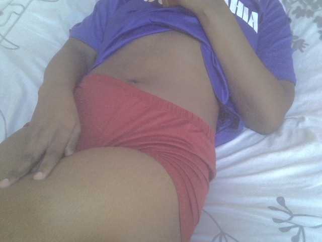 Tashabea's BongaCams show and profile