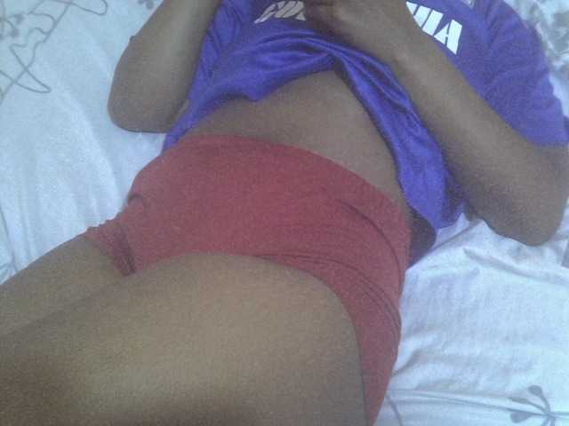 Tashabea's BongaCams show and profile