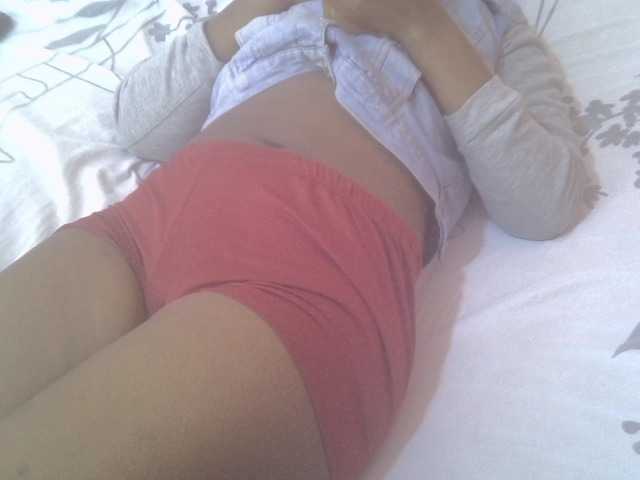 Tashabea's BongaCams show and profile