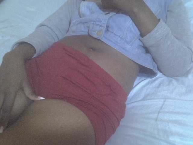 Tashabea's BongaCams show and profile