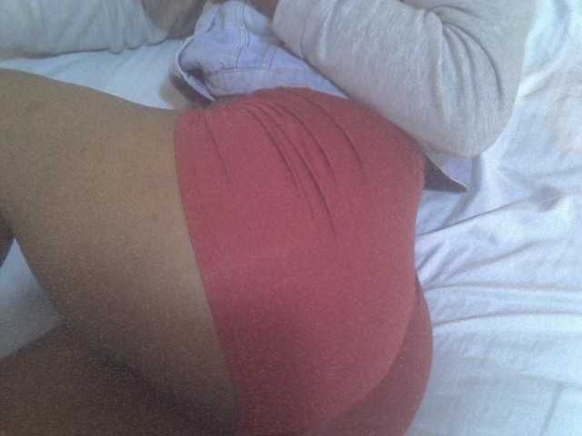 Tashabea's BongaCams show and profile