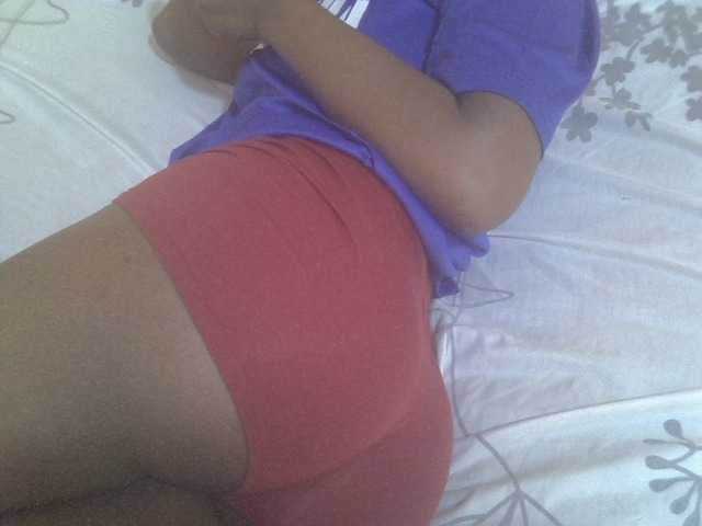 Tashabea's BongaCams show and profile